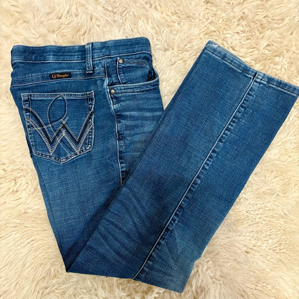 Wrangler Women's Q-Baby Mid Rise Bootcut Ultimate Riding Blue Jeans - Picture 2 of 7